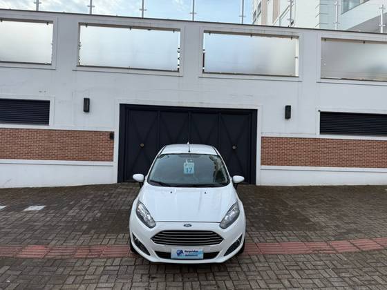 FORD FIESTA 1.6 SE HATCH 16V FLEX 4P MANUAL